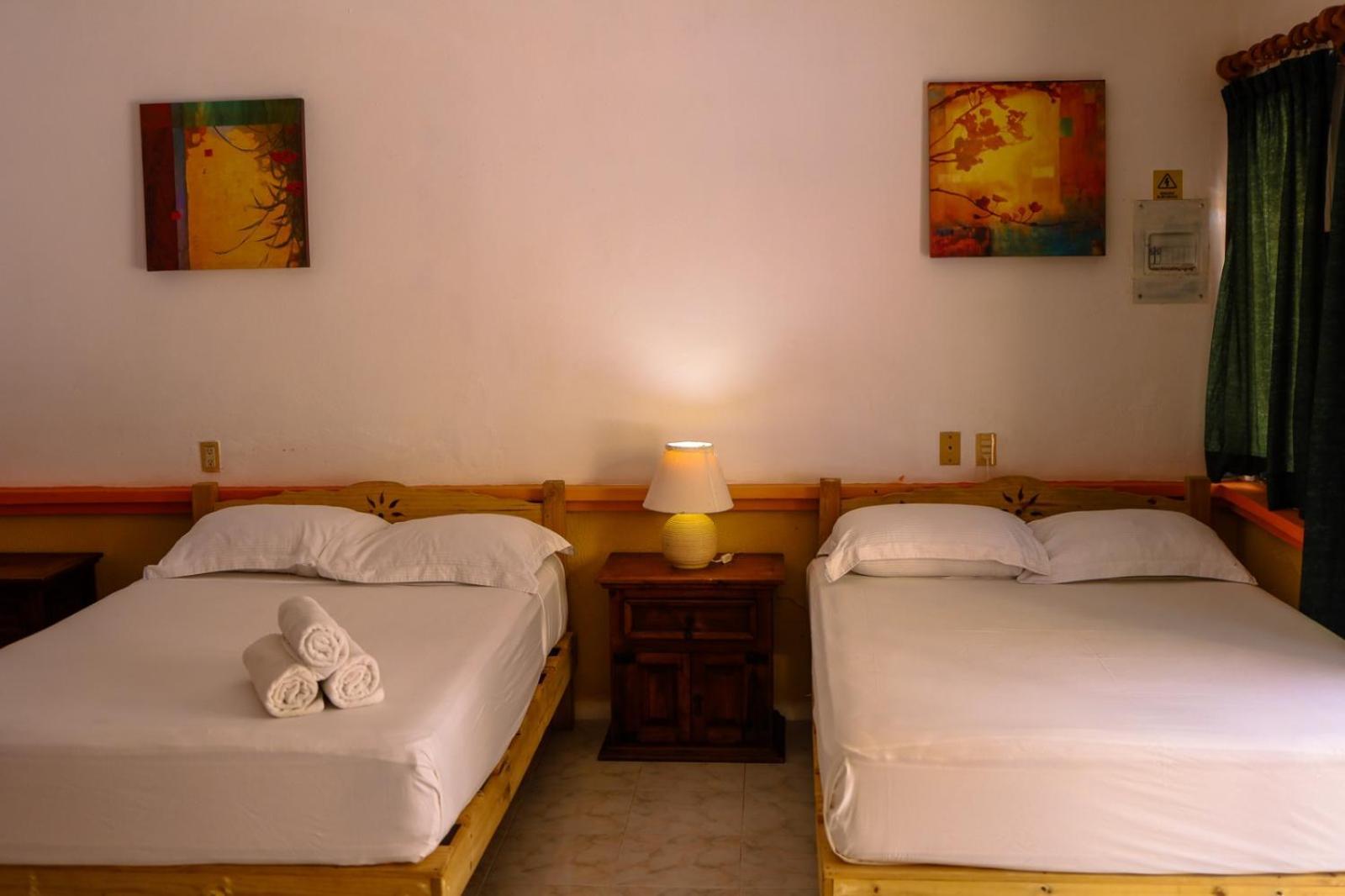 Hotel Vista Caribe 5Ta Av A 5 Pasos De La Playa Плайя-дель-Кармен Екстер'єр фото