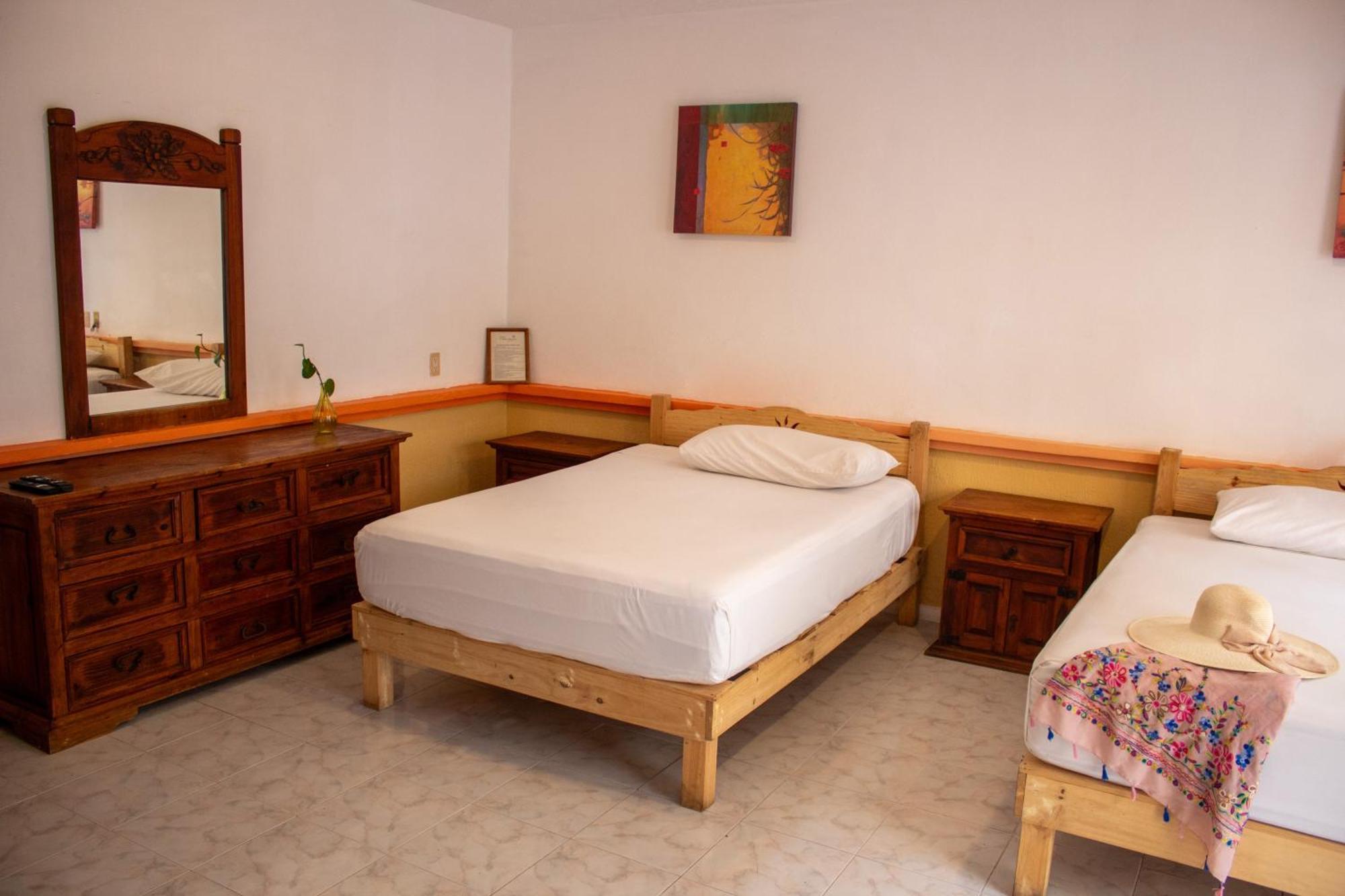 Hotel Vista Caribe 5Ta Av A 5 Pasos De La Playa Плайя-дель-Кармен Екстер'єр фото