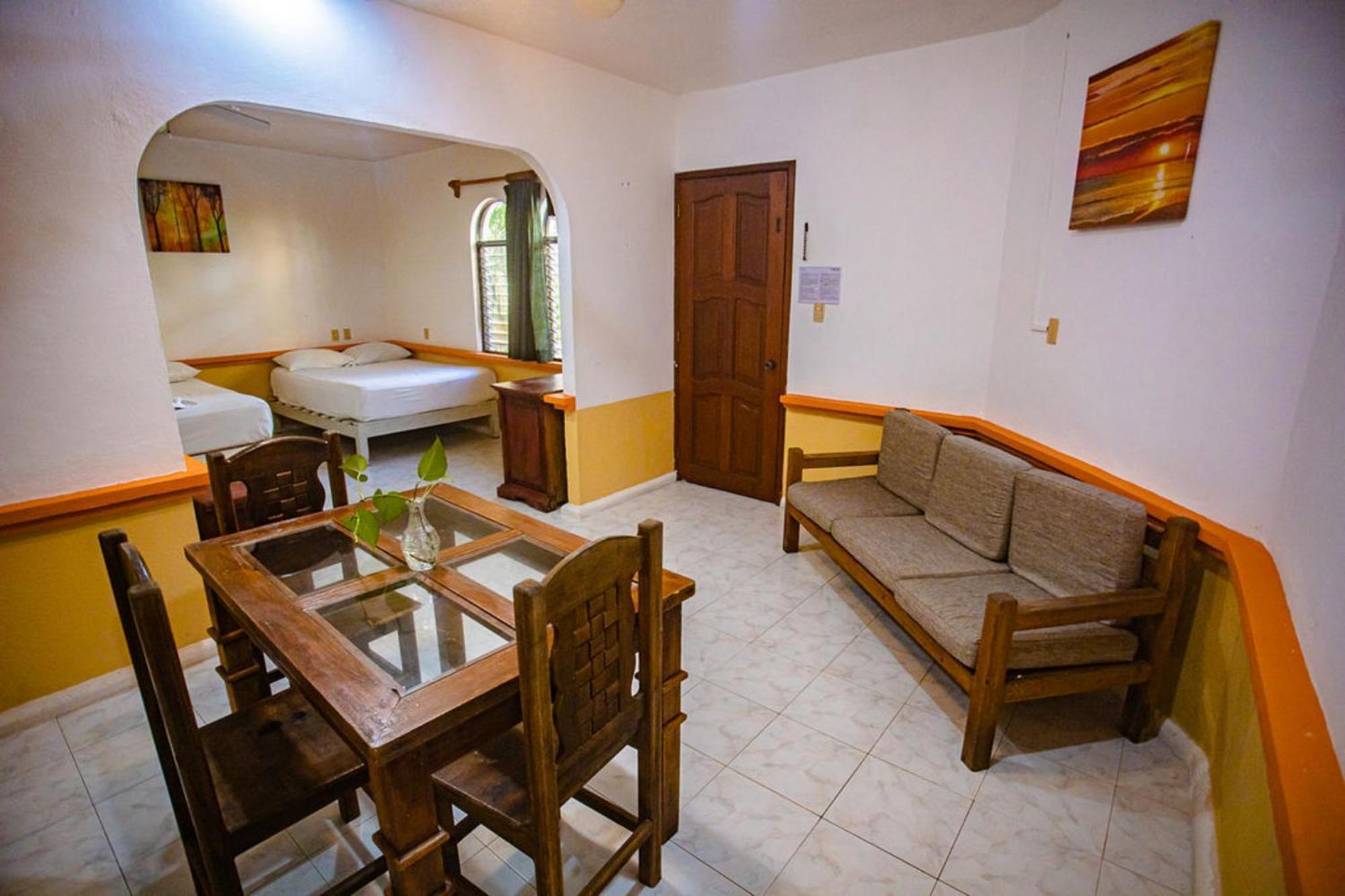 Hotel Vista Caribe 5Ta Av A 5 Pasos De La Playa Плайя-дель-Кармен Екстер'єр фото