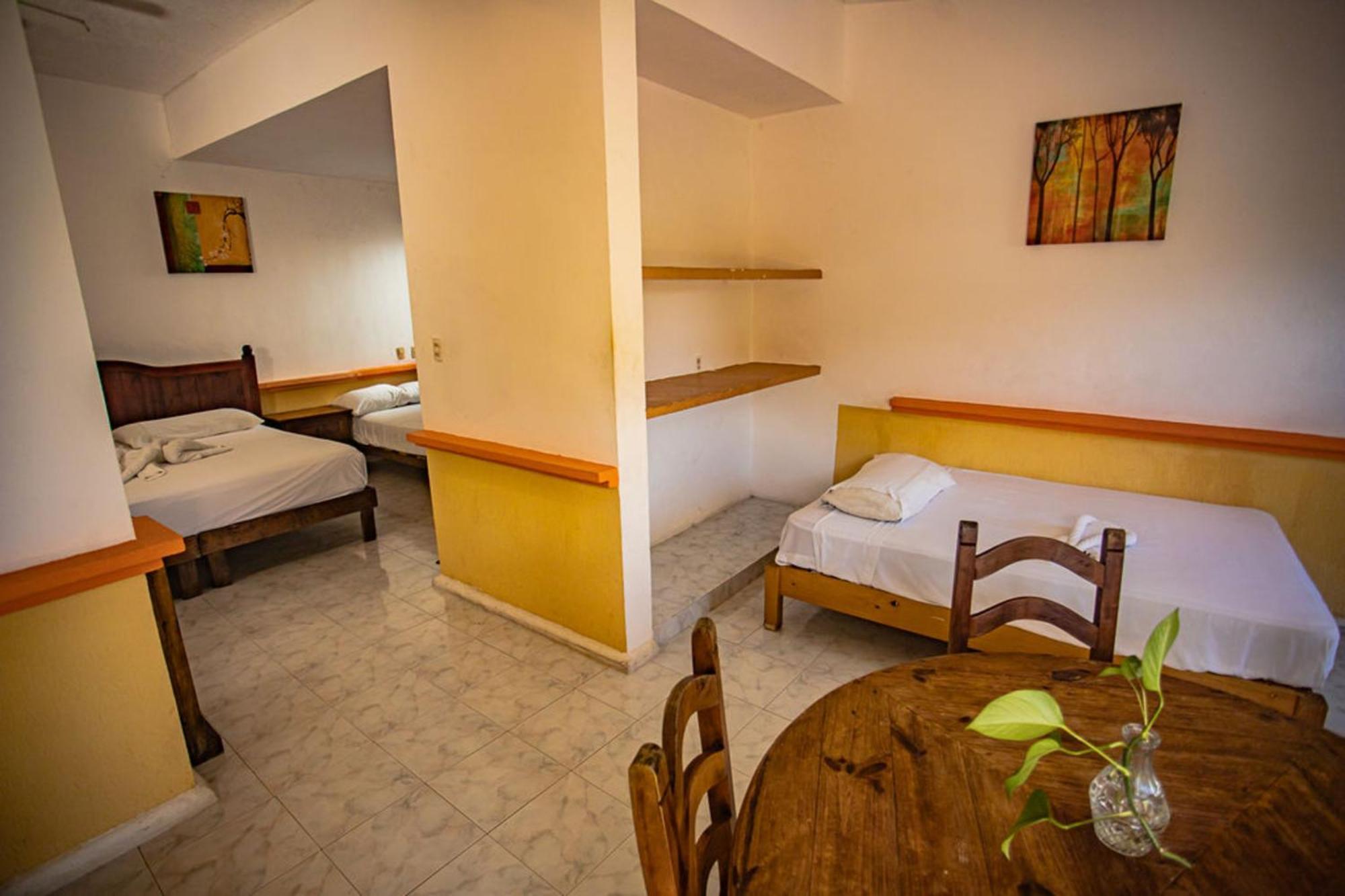 Hotel Vista Caribe 5Ta Av A 5 Pasos De La Playa Плайя-дель-Кармен Екстер'єр фото